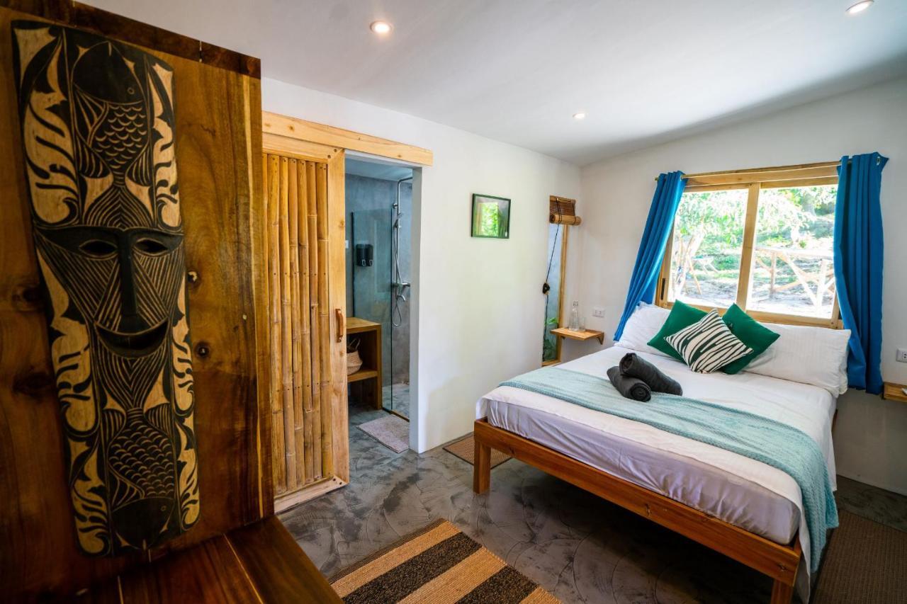 Palayan Villa - Villa With Views, Garden And Pool El Nido Luaran gambar