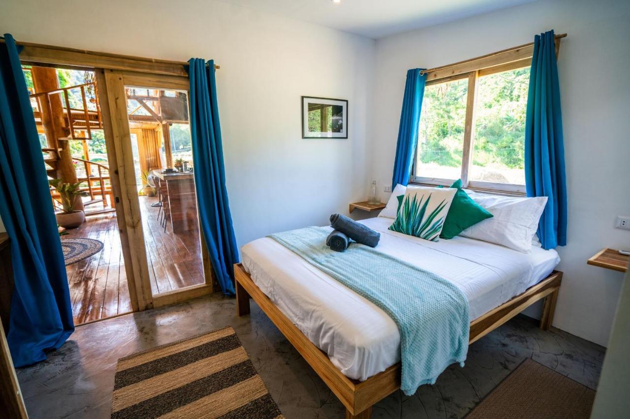 Palayan Villa - Villa With Views, Garden And Pool El Nido Luaran gambar
